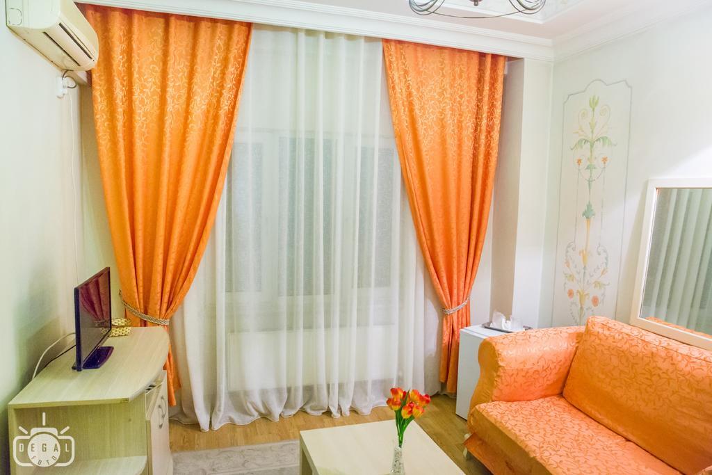 Villa Tamara Boekarest Kamer foto